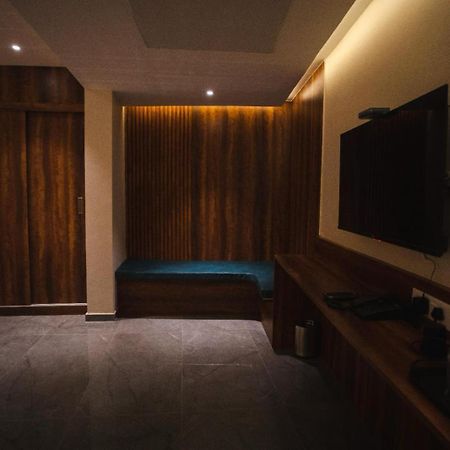 Hotel Aasare Inn Bengaluru Zewnętrze zdjęcie